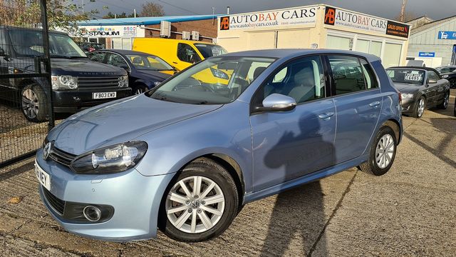 VOLKSWAGEN Golf BlueMotion TDI 1.6 105 PS (2011) for sale  in Peterborough, Cambridgeshire | Autobay Cars - Picture 1