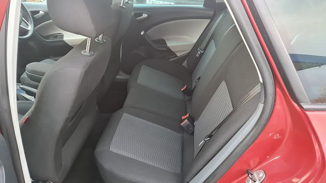 SEAT Ibiza ST 1.6 TDI CR 105PS Sport (2011) - Picture 26