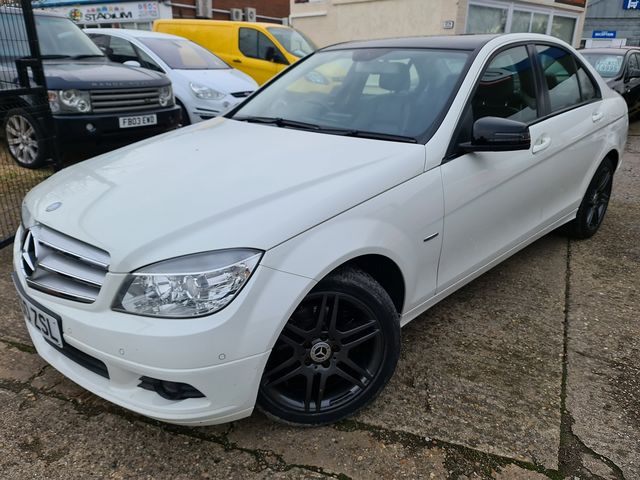 MERCEDES C-Class C 220 CDI BlueEFFICIENCY Executive SE AT (2010) for sale  in Peterborough, Cambridgeshire | Autobay Cars - Picture 1