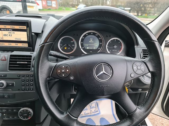 MERCEDES C-Class C 220 CDI BlueEFFICIENCY Executive SE AT (2010) for sale  in Peterborough, Cambridgeshire | Autobay Cars - Picture 38