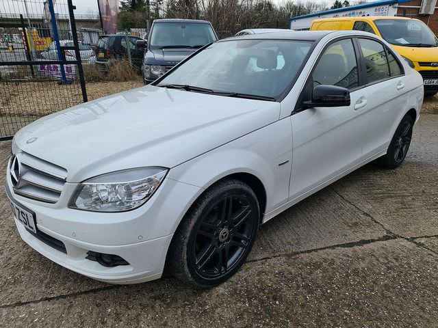 MERCEDES C-Class C 220 CDI BlueEFFICIENCY Executive SE AT (2010) for sale  in Peterborough, Cambridgeshire | Autobay Cars - Picture 9