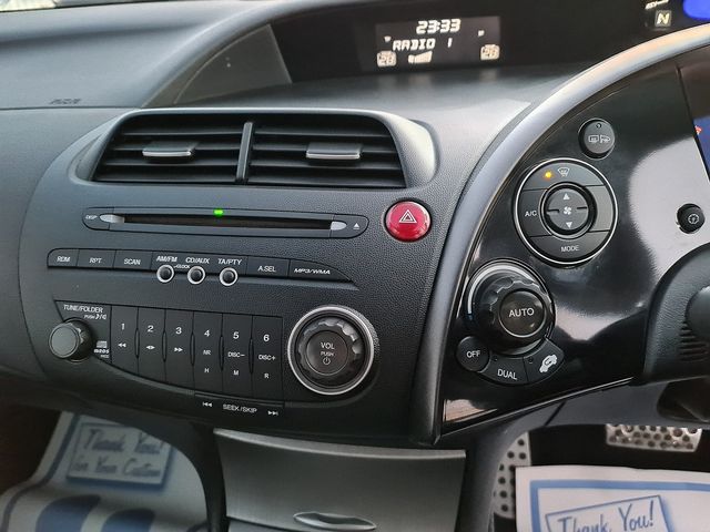 HONDA Civic 1.8 i-VTEC S i-SHIFT (2007) - Picture 36
