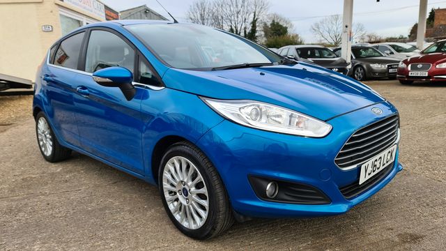 FORD Fiesta Titanium X 1.0T EcoBoost 100PS S/S (2013) - Picture 3