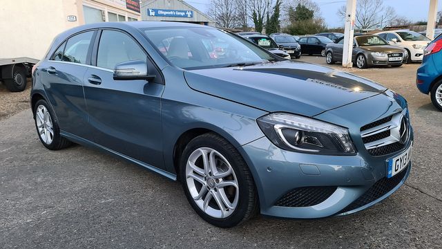 MERCEDES A-Class A 180 CDI BlueEFFICIENCY Sport DCT (2013) - Picture 3