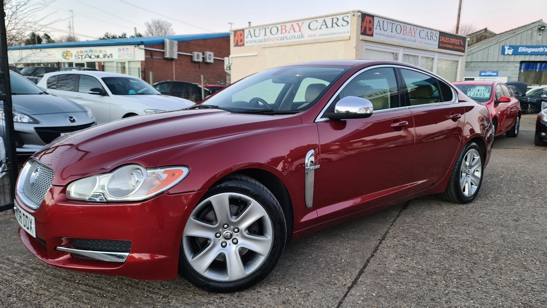 JAGUARXF3.0 litre V6 Premium Luxury for sale