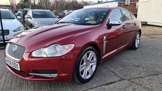 JAGUAR XF 3.0 litre V6 Premium Luxury (2008) - Picture 9