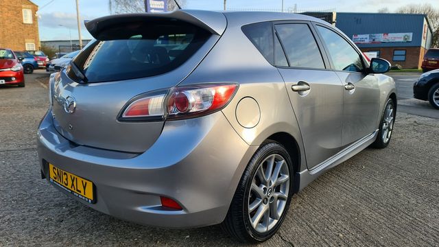 MAZDA Mazda3 1.6D 5dr Venture Edition Diesel (2013) - Picture 5