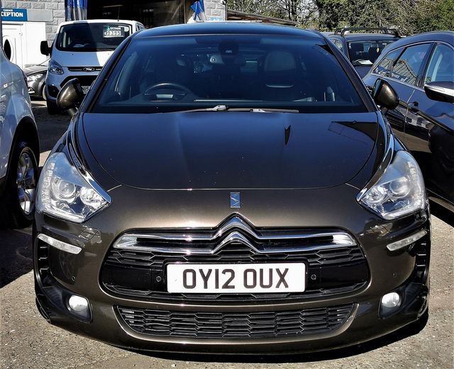 CITROEN DS5 DSport HDi 160 6-speed automatic (2012) - Picture 15