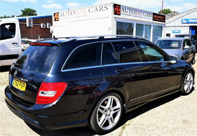 MERCEDES C-Class C 200 CDI BlueEFFICIENCY AMG Sport Auto (2012) - Picture 7