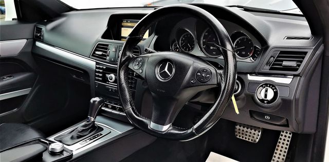 MERCEDES E-Class E350 CDI Sport (2009) - Picture 2