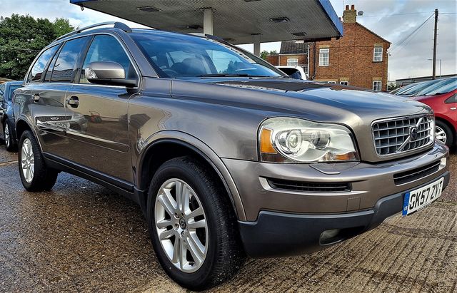 VOLVO XC90 D5 AWD (185 bhp) SE Lux (2007) - Picture 13