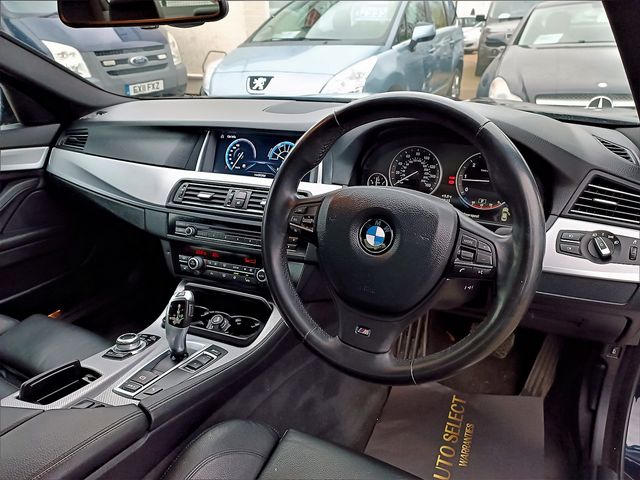 BMW 5 Series 525d M Sport (2012) - Picture 8