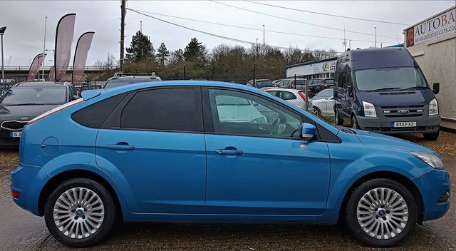 FORD Focus 2.0 TDCi SIV Titanium (2008) - Picture 11