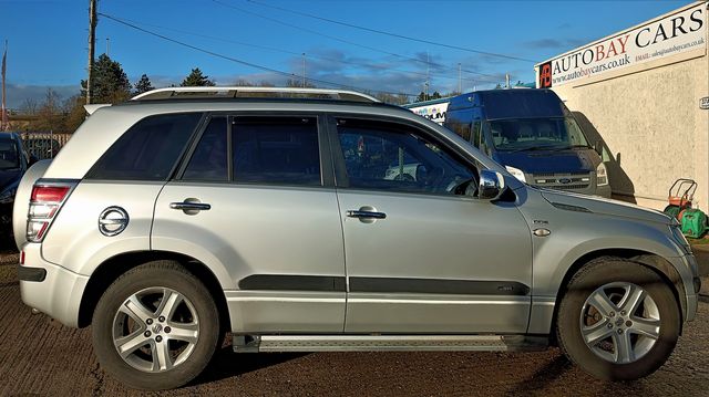 SUZUKI Grand Vitara 1.9 DDiS 3-door (2008) - Picture 9