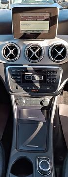 MERCEDES GLA-Class GLA 220 CDI DCT Auto SE (2014) - Picture 16