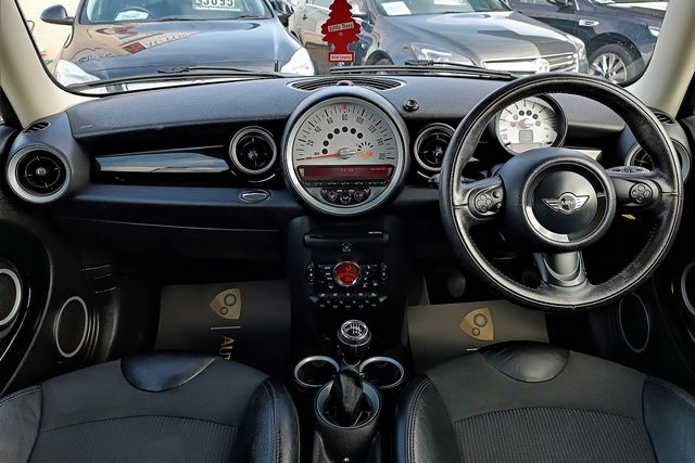 MINI MINI Cooper (2012) - Picture 6