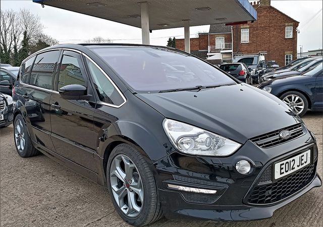 FORD S-MAX Titanium X Sport 2.2TDCI 200PS Automatic (2012) - Picture 13