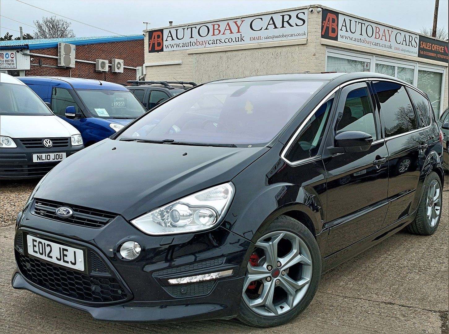 FORDS-MAXTitanium X Sport 2.2TDCI 200PS Automatic for sale