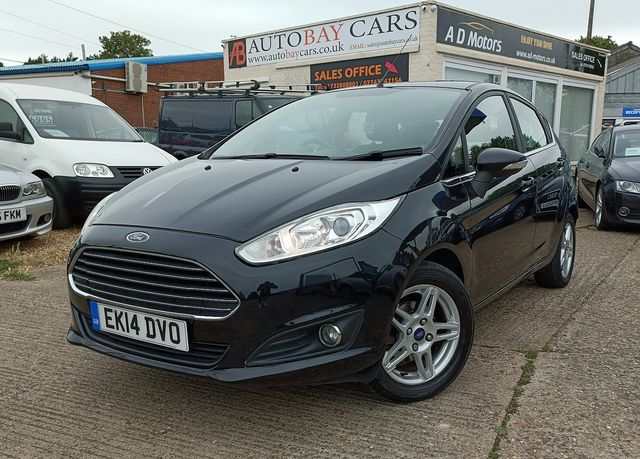 FORD Fiesta Zetec 1.0T EcoBoost 100PS Start/Stop (2014) - Picture 1