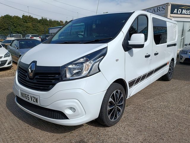 RENAULT Trafic Business LL29 dCi 115 Crew (2015) - Picture 4