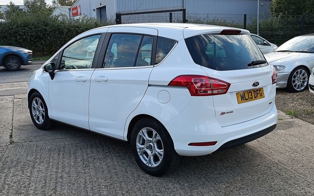 FORD B-Max 1.0T 100PS EcoBoost Zetec (2013) - Picture 8