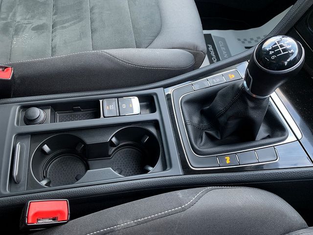 VOLKSWAGEN Golf GT 1.5 TSI EVO 150 PS (2018) - Picture 22