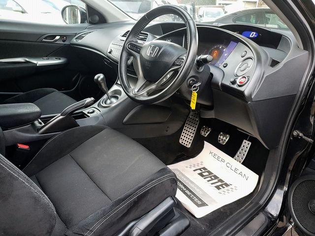 HONDA Civic 1.8 i-VTEC Type S GT (2011) - Picture 9