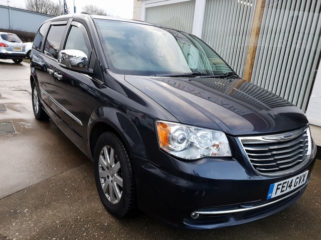 CHRYSLER VOYAGER GRAND VOYAGER LIMITED CRD AUTO (2014) - Picture 7