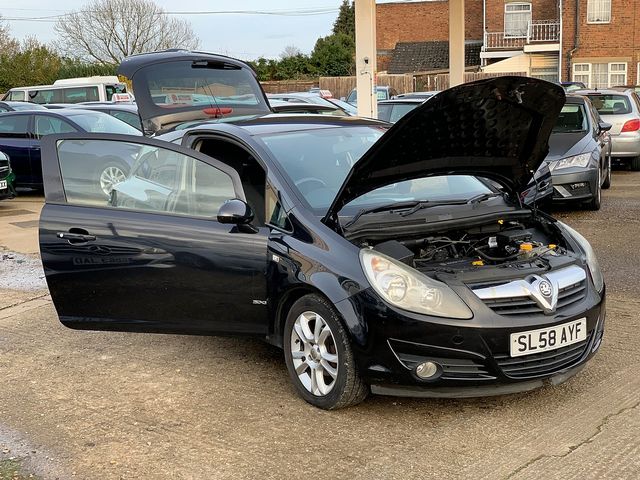 VAUXHALL Corsa SXi 1.4i 16v auto (2008) - Picture 28