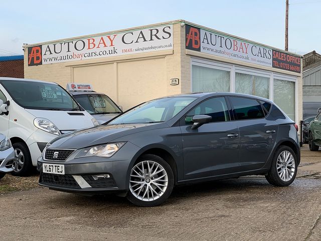 SEAT Leon 5DR SE Dynamic Technology 1.2 TSI 110PS (2018) - Picture 1