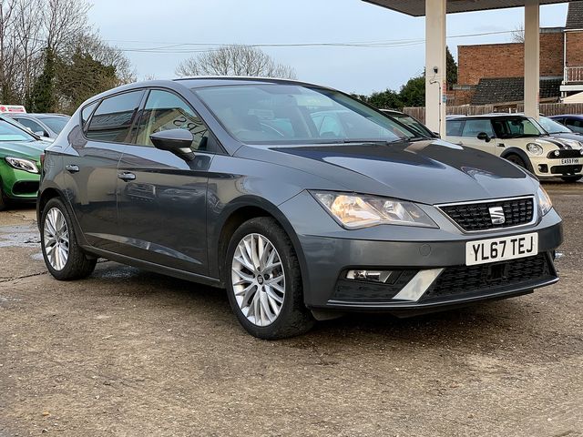 SEAT Leon 5DR SE Dynamic Technology 1.2 TSI 110PS (2018) - Picture 2