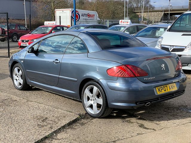 PEUGEOT 307CC 2.0 HDi Sport 136bhp Coupe Cabriolet (2007) - Picture 4