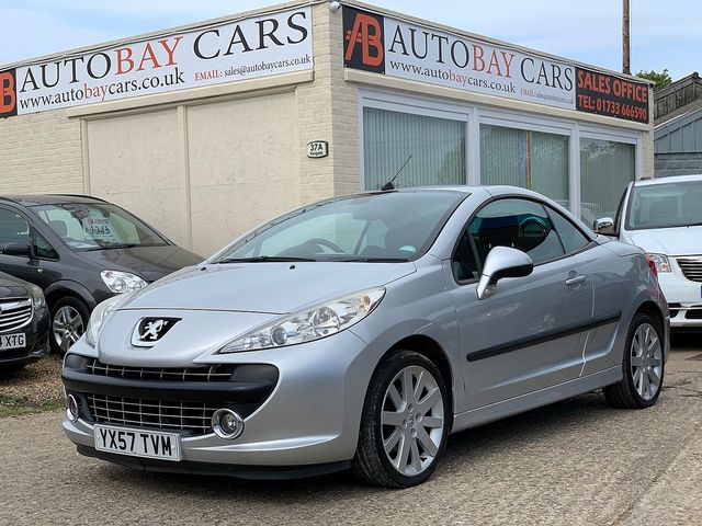 PEUGEOT 207 1.6 16V 120 GT Coupe Cabriolet (2007) - Picture 28