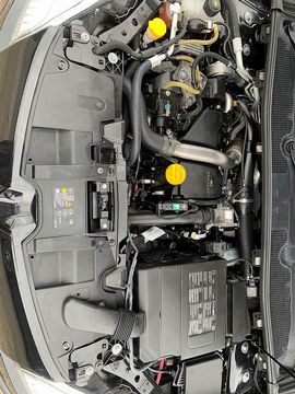 RENAULT Megane Hatch Dynamique TomTom dCi 110 EDC Auto eco2 (2011) - Picture 38