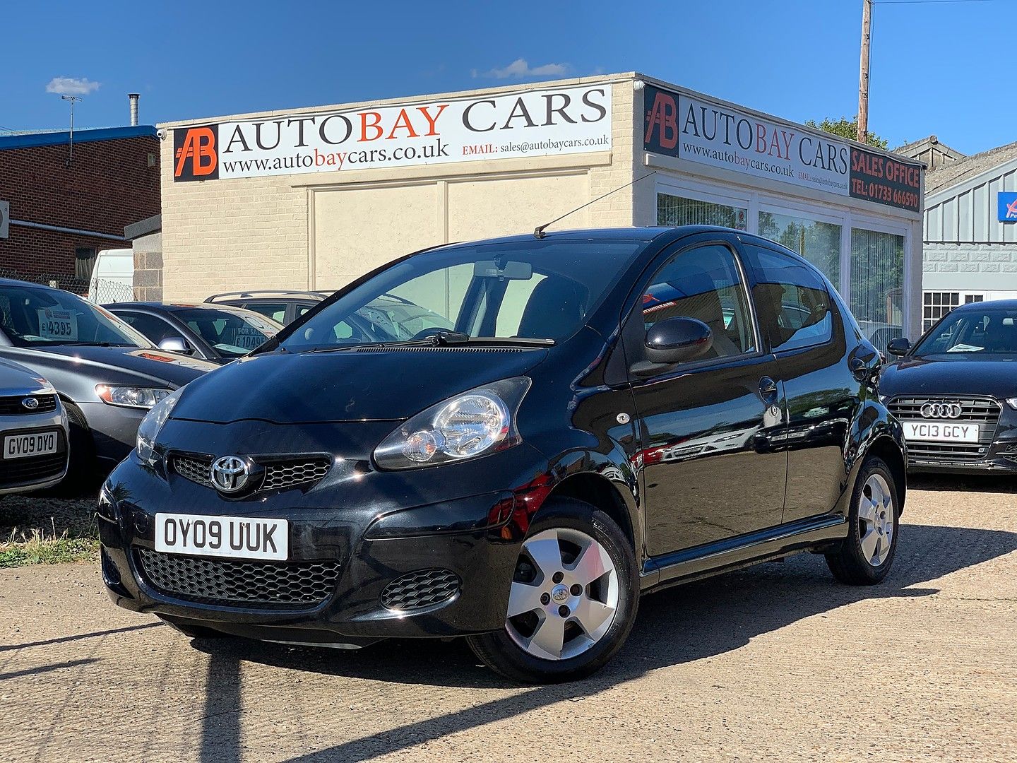 TOYOTAAygo1.0 VVT-i Black for sale