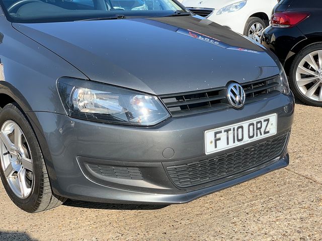 VOLKSWAGEN Polo 1.2 70 PS S (2010) - Picture 7