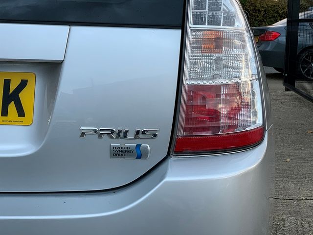 TOYOTA Prius 1.5 VVT-i Hybrid T Spirit (2008) - Picture 7