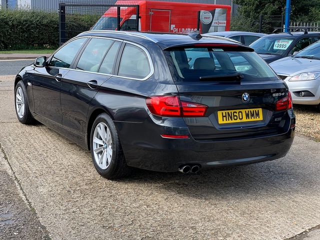 BMW 5 Series 520d SE (2011) - Picture 4