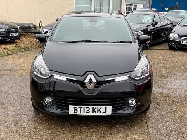 RENAULT Clio Dynamique MediaNav 1.2 16V 75 (2013) - Picture 9