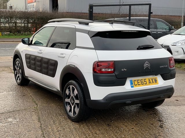 CITROEN C4 Cactus PureTech 82 manual Flair (2015) - Picture 4