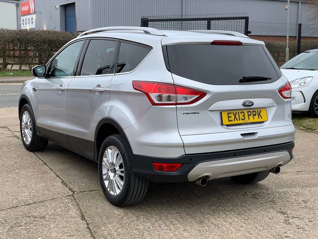 FORD Kuga Titanium 2.0TDCi 140PS 4WD (2013) - Picture 4