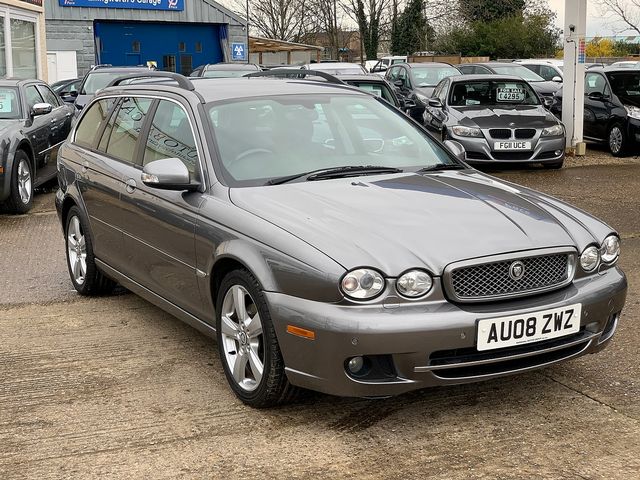 JAGUAR X-TYPE 2.2D SE (2008) - Picture 2