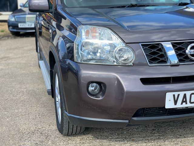 NISSAN X-Trail 2.0 dCi 150 Sport 4x4 (2007) - Picture 9
