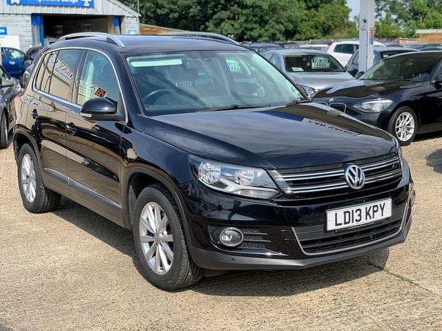 VOLKSWAGEN Tiguan SE TDI 4MOTION BlueMotion 2.0 140 PS (2013) - Picture 2