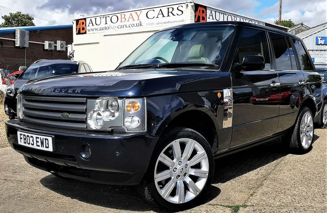 LAND ROVER Range Rover 3.0 Td6 Vogue (2003) for sale  in Peterborough, Cambridgeshire | Autobay Cars - Picture 2