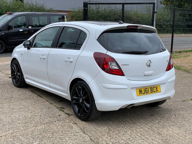 VAUXHALL Corsa LIMITED EDITION 1.2i VVT (a/c) (2012) - Picture 4