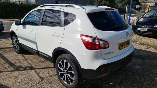 NISSAN QASHQAI n-tec 1.6 dCi 130PS 4WD (2012) - Picture 8