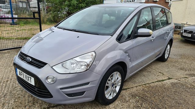 FORD S-MAX Zetec 2.0TDCI 140 PS (2011) - Picture 9