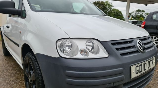 VOLKSWAGEN Caddy C20 104PS TDI PD (2010) - Picture 10