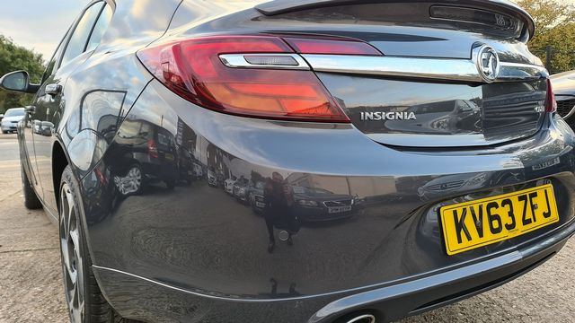 VAUXHALL Insignia LIMITED EDITION 2.0CDTi (163PS) auto (2013) - Picture 15